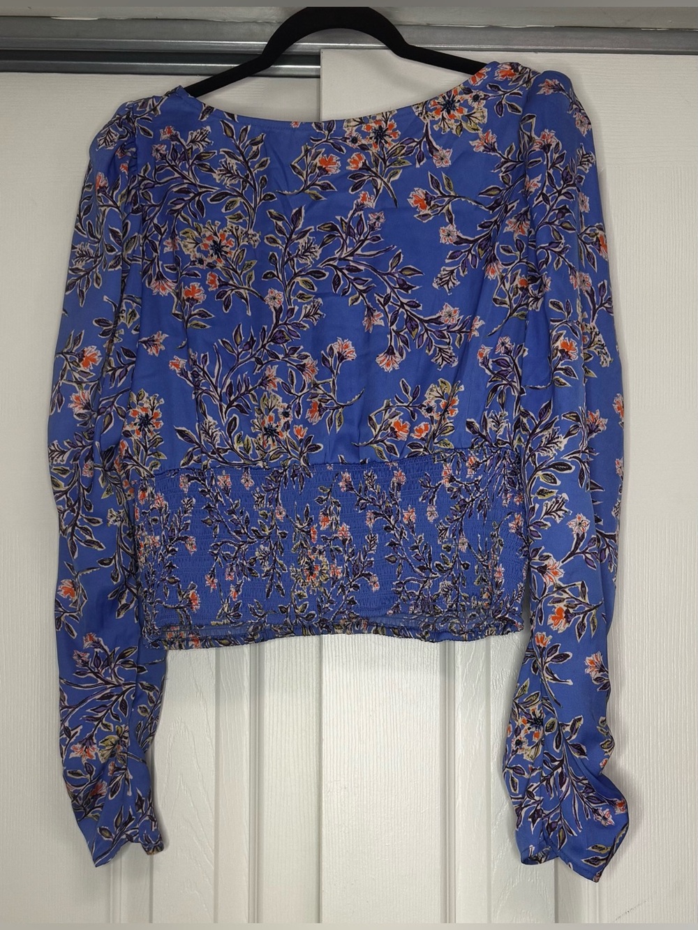 Free People Blue Multicolor Floral Smocked Waist Long Sleeve Blouse - Size L - Picture 5 of 6